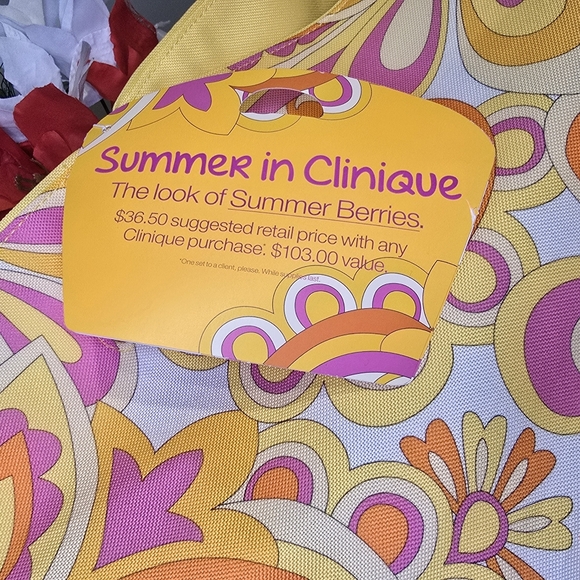 Clinique Summer in Clinique Large Tote bag - Picture 2 of 2